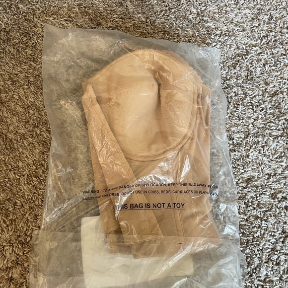 NWT Dominique low back strapless bustier 40C Mocha - Picture 7 of 7